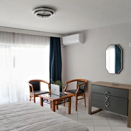 Apartmán Roptron Center *